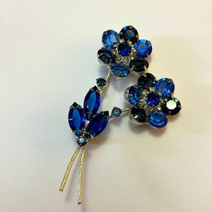 Blue Bouquet Rhinestone Vintage Pin Brooch